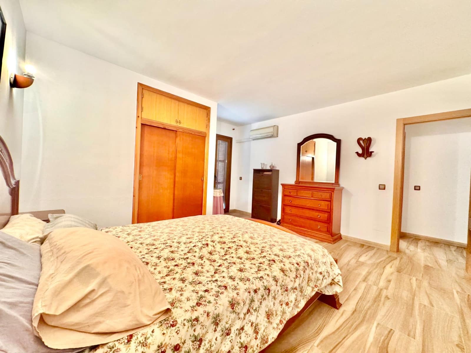 3 soverom Strandleiligheter til salgs i Palma de Mallorca med garasje - € 1 300 000 (Ref: 9690570)