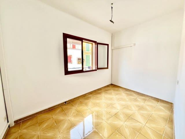 Piso de 3 habitaciones en Campos en alquiler - 1.200 € (Ref: 9695296)