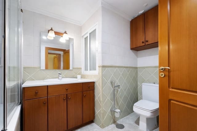 2 soveværelse Lejlighed til salg i Santa Catalina, Palma de Mallorca - € 399.000 (Ref: 9711934)