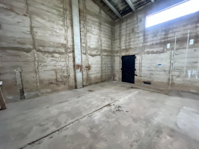 Teren niezagospodarowany na sprzedaż w Son Ferriol, Palma de Mallorca - 550 000 € (Ref: 9711935)