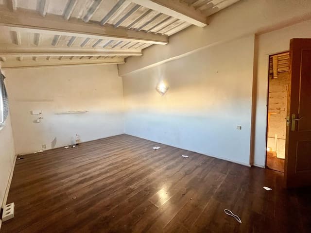 Ubebygd land til salgs i Son Ferriol, Palma de Mallorca - € 550 000 (Ref: 9711935)