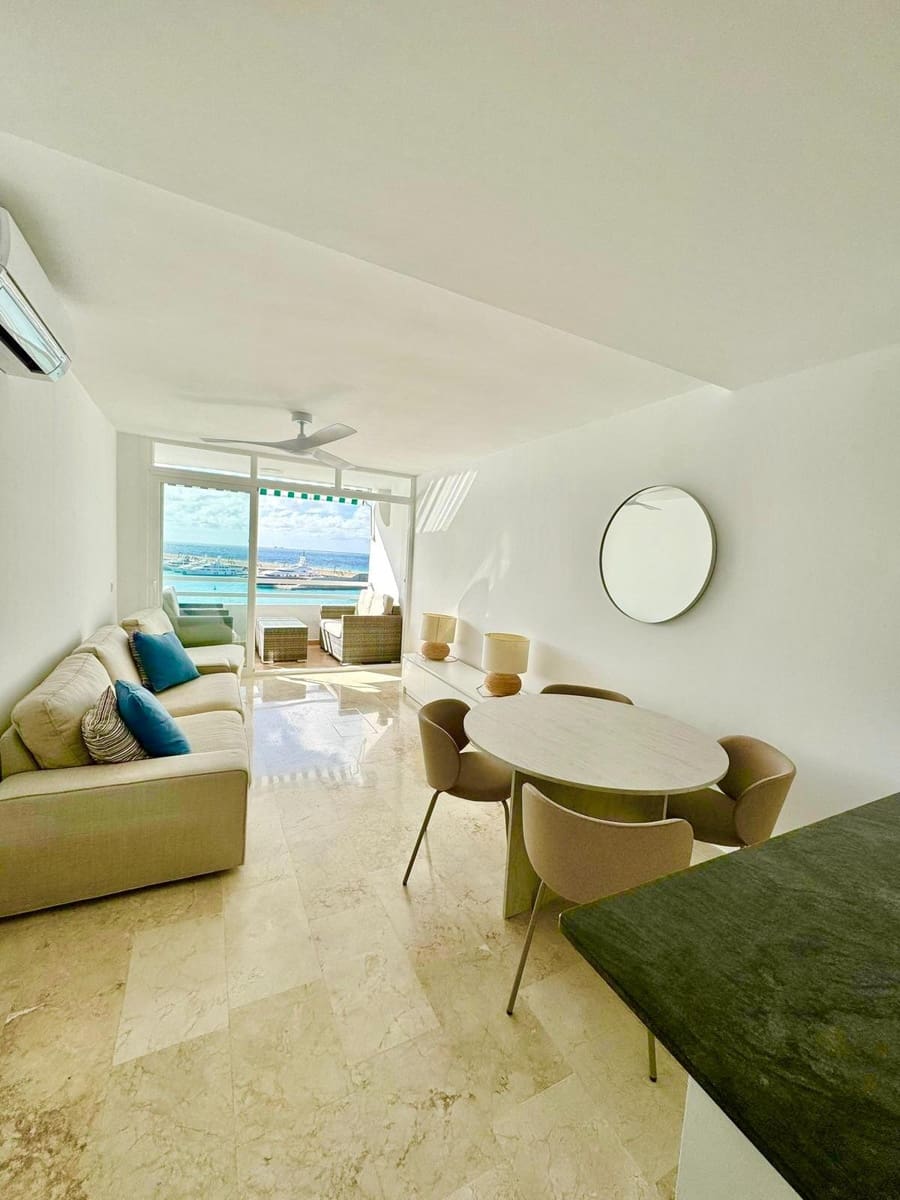 2 bedroom Flat for rent in El Toro / Port Adriano - € 2,000 (Ref: 9711936)