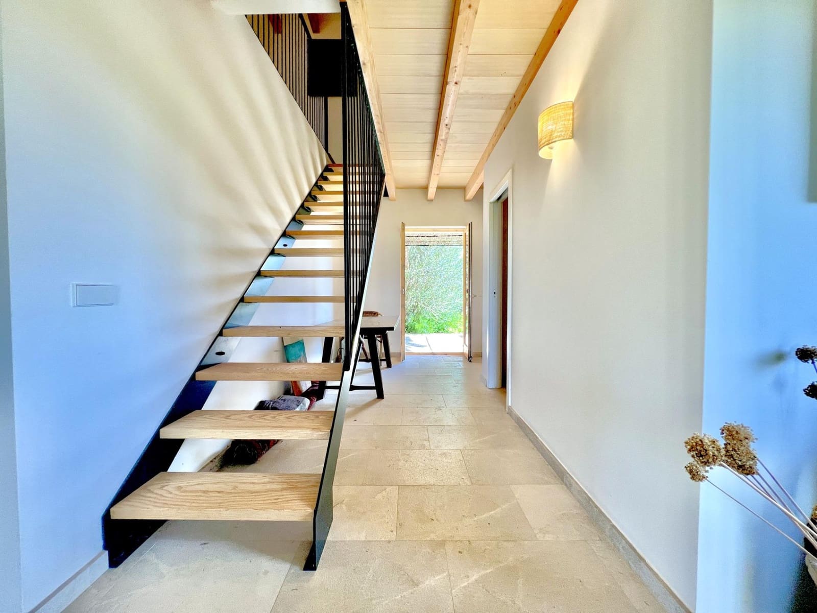 2 bedroom Finca/Country House for sale in Porreres - € 675,000 (Ref: 9721661)