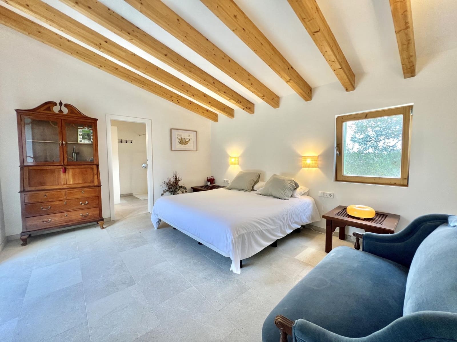 2 bedroom Finca/Country House for sale in Porreres - € 675,000 (Ref: 9721661)