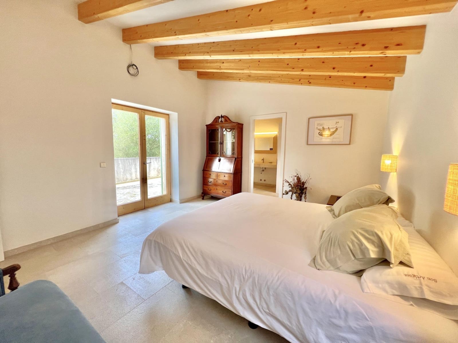 2 bedroom Finca/Country House for sale in Porreres - € 675,000 (Ref: 9721661)