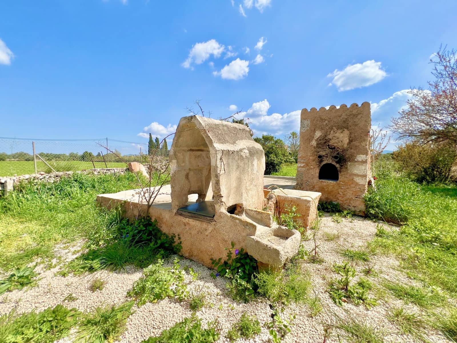 2 bedroom Finca/Country House for sale in Porreres - € 675,000 (Ref: 9721661)