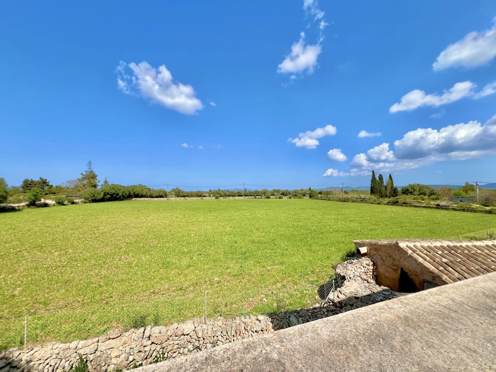 2 bedroom Finca/Country House for sale in Porreres - € 675,000 (Ref: 9721661)