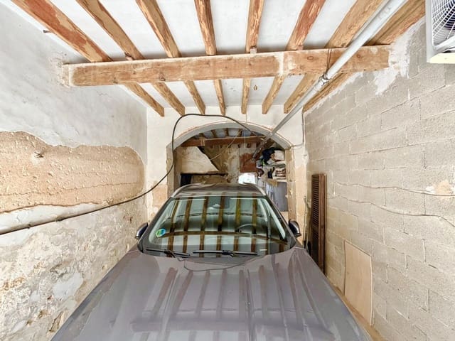 4 slaapkamer Finca/Landhuis te koop in Porreres met garage - € 990.000 (Ref: 9721662)