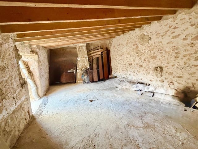 4 slaapkamer Finca/Landhuis te koop in Porreres met garage - € 990.000 (Ref: 9721662)