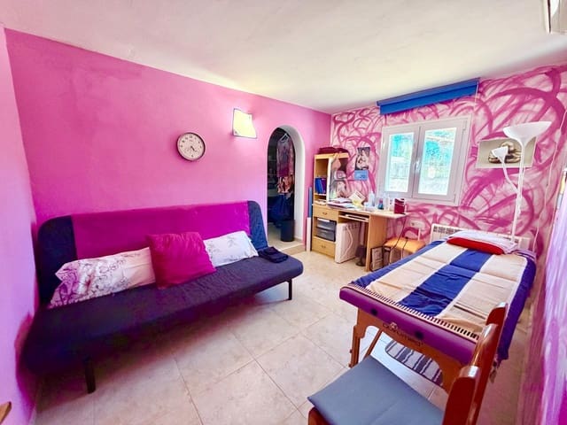 2 chambre Finca/Maison de Campagne à vendre à Llucmajor avec piscine - 615 000 € (Ref: 9738528)