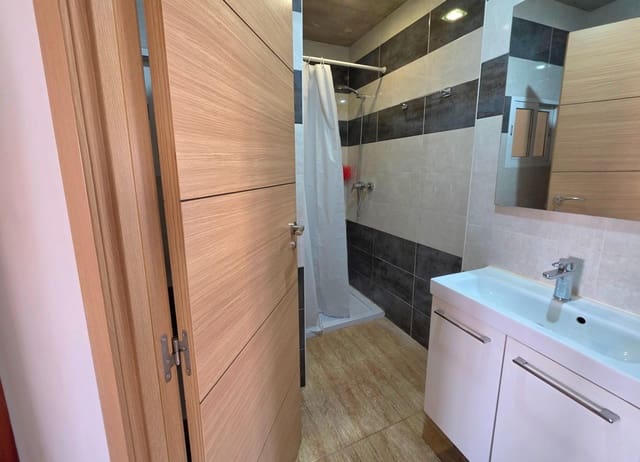 2 quarto Apartamento para venda em Santa Catalina, Palma de Mallorca - 320 000 € (Ref: 9738529)