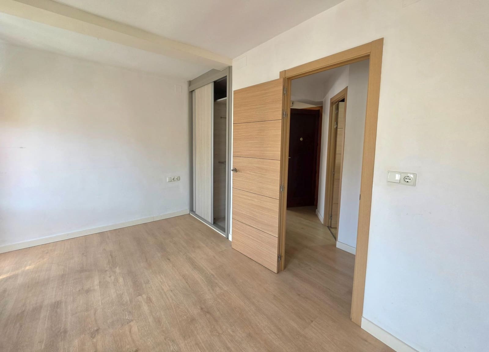 2 bedroom Flat for sale in Palma de Mallorca - € 309,000 (Ref: 9738529)