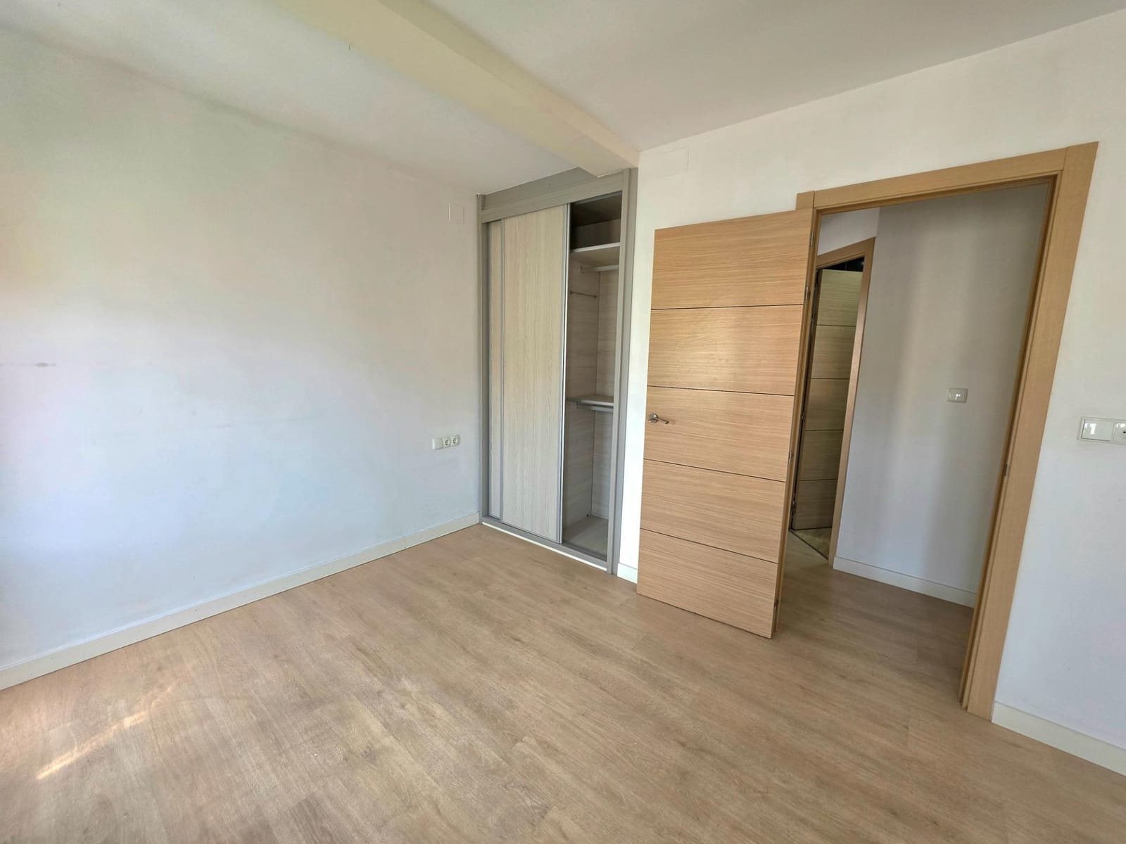 2 bedroom Flat for sale in Palma de Mallorca - € 309,000 (Ref: 9738529)