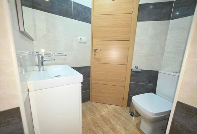 2 chambre Appartement à vendre à Santa Catalina, Palma de Mallorca - 309 000 € (Ref: 9738529)