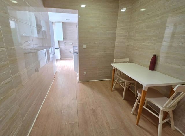2 chambre Appartement à vendre à Santa Catalina, Palma de Mallorca - 309 000 € (Ref: 9738529)