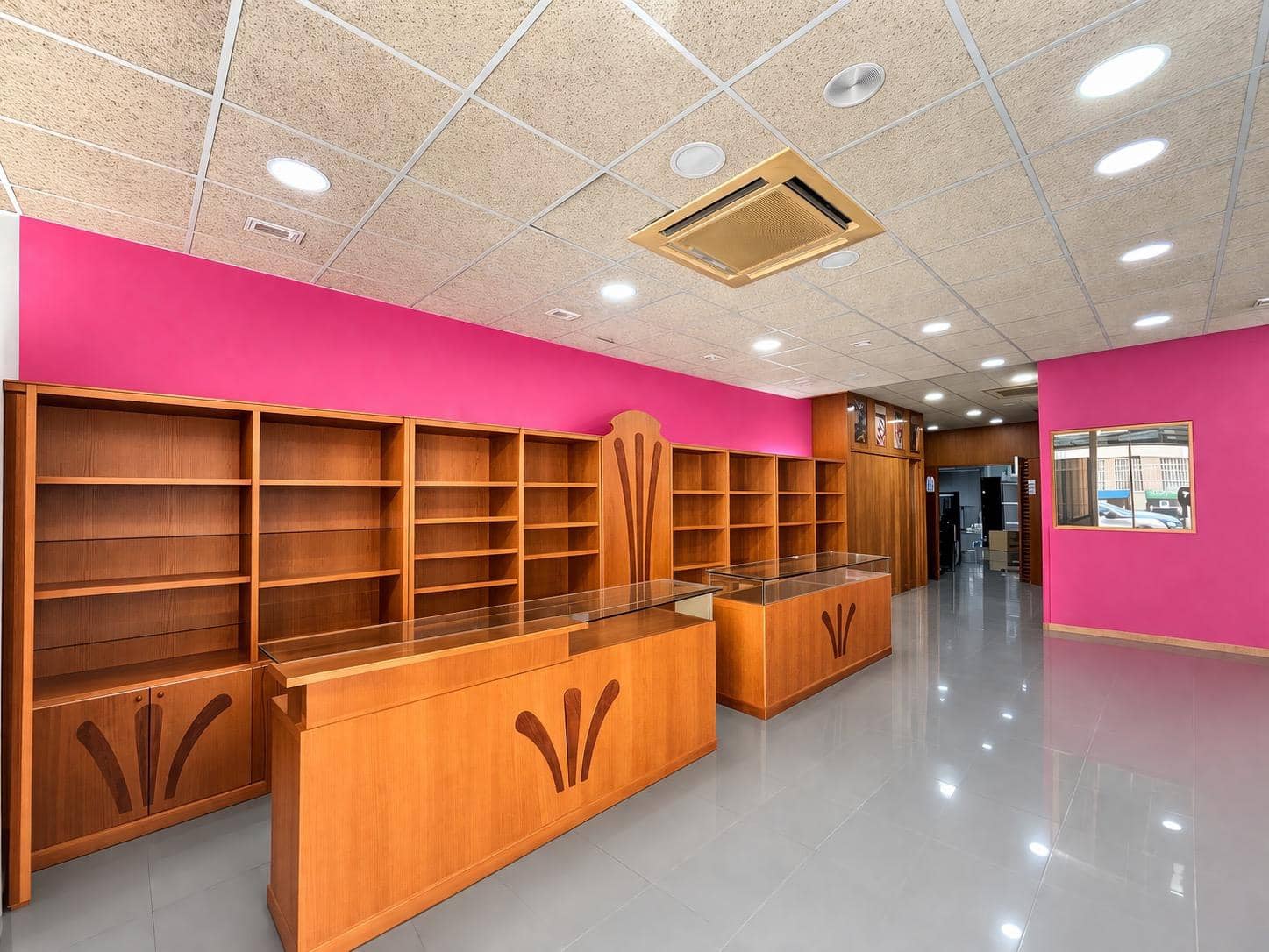 Comercial para arrendar em Palma de Mallorca - 2 000 € (Ref: 9751984)