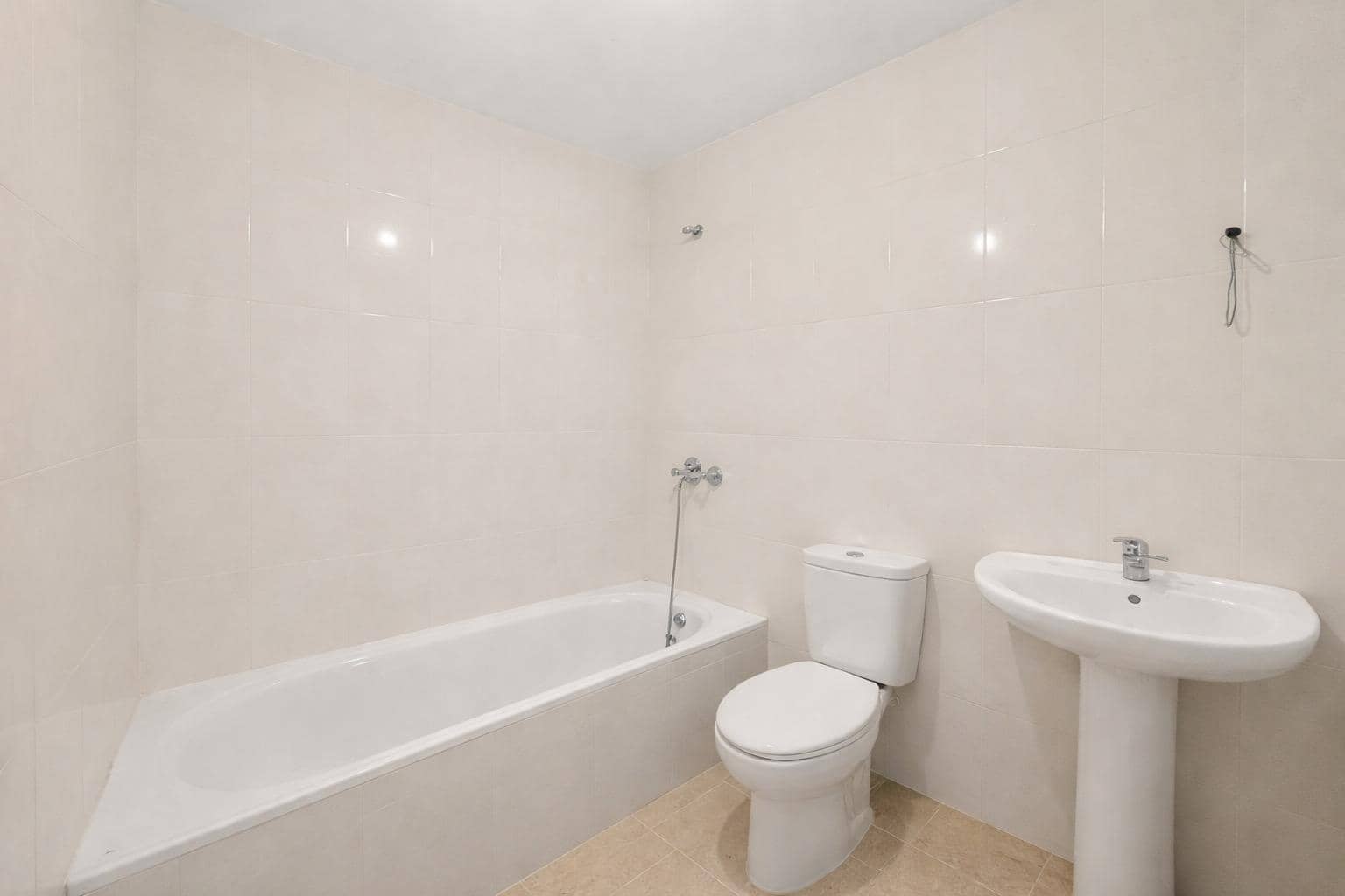 2 bedroom Flat for sale in Campos - € 300,000 (Ref: 9755620)