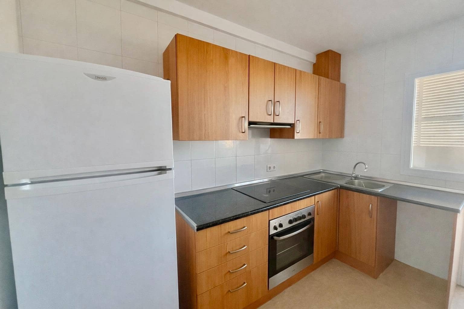 2 bedroom Flat for sale in Campos - € 300,000 (Ref: 9755620)