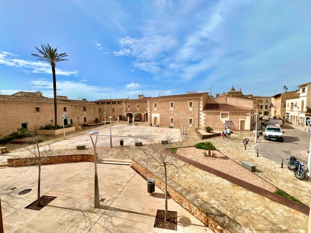 3 sovrum Lägenhet att hyra i Campos - 1 200 € (Ref: 9758931)