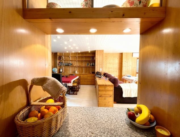 2 slaapkamer Penthouse te koop in Ses Salines - € 379.000 (Ref: 9765120)