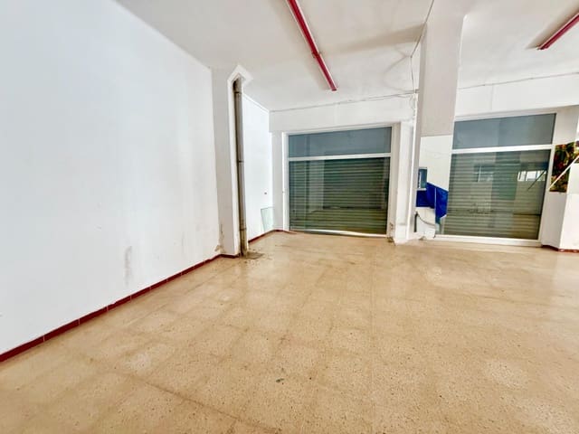 Local Commercial à vendre à Palma de Mallorca - 200 000 € (Ref: 9770610)