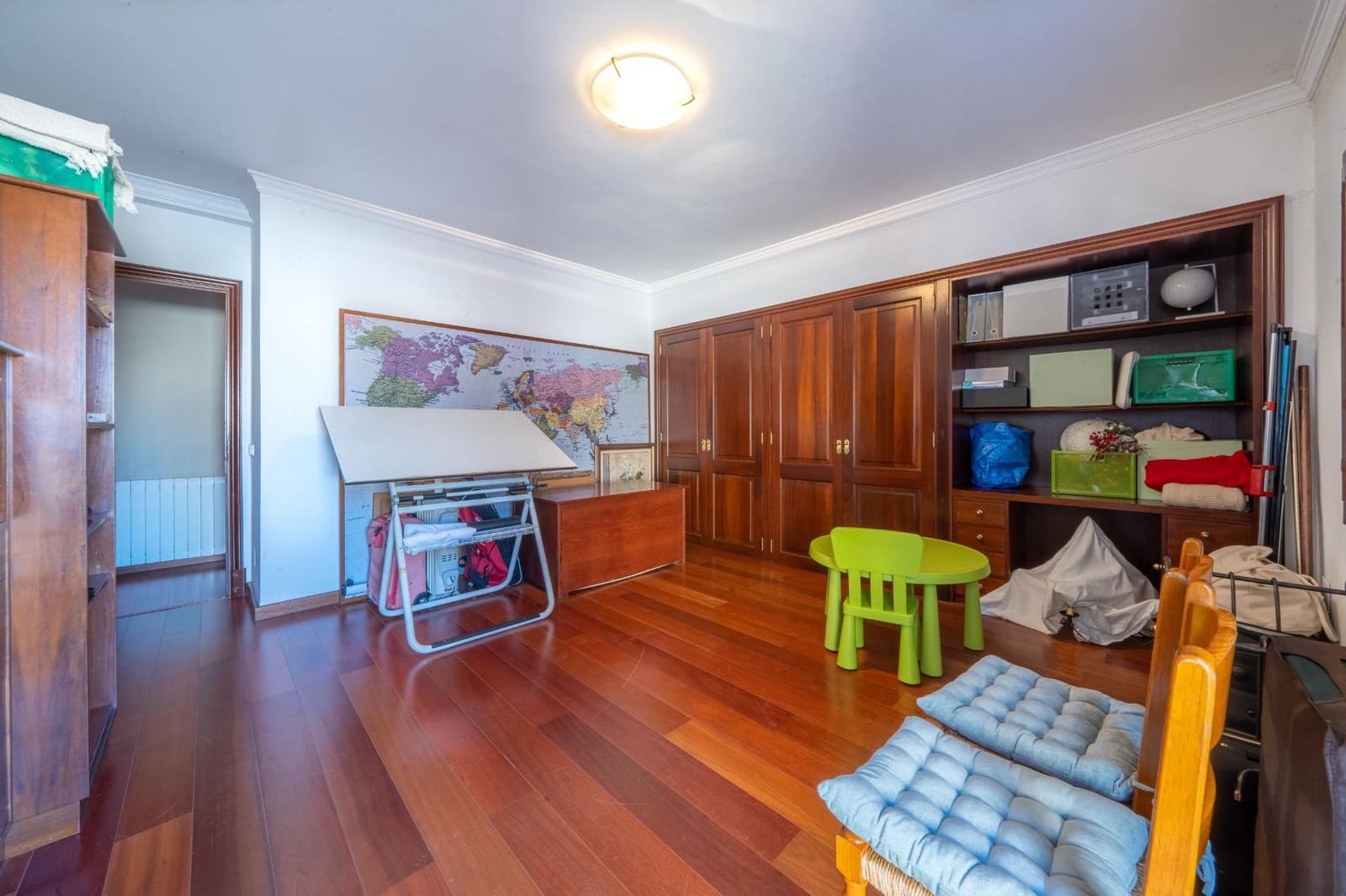 4 bedroom Penthouse for rent in Llucmajor with garage - € 2,000 (Ref: 9778085)