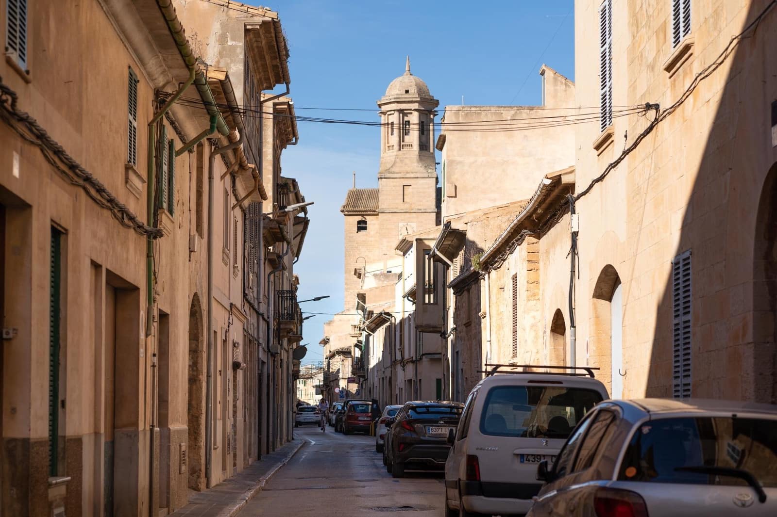 4 bedroom Penthouse for rent in Llucmajor with garage - € 2,000 (Ref: 9778085)