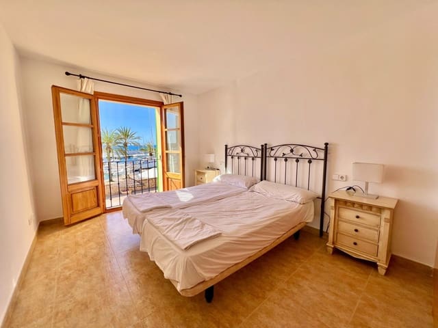 3 bedroom Penthouse for rent in Campos with pool garage - € 2,350 (Ref: 9780512)