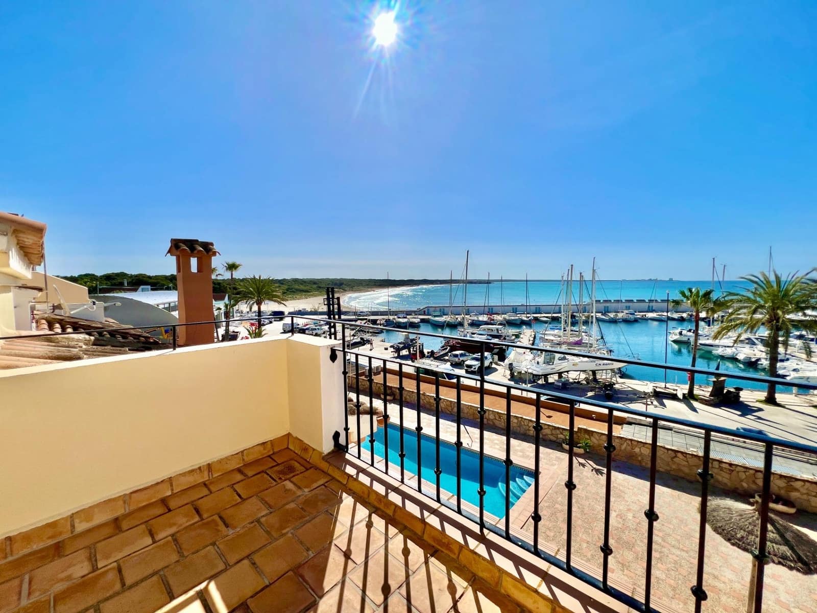 3 bedroom Penthouse for rent in Campos with pool garage - € 2,350 (Ref: 9780512)