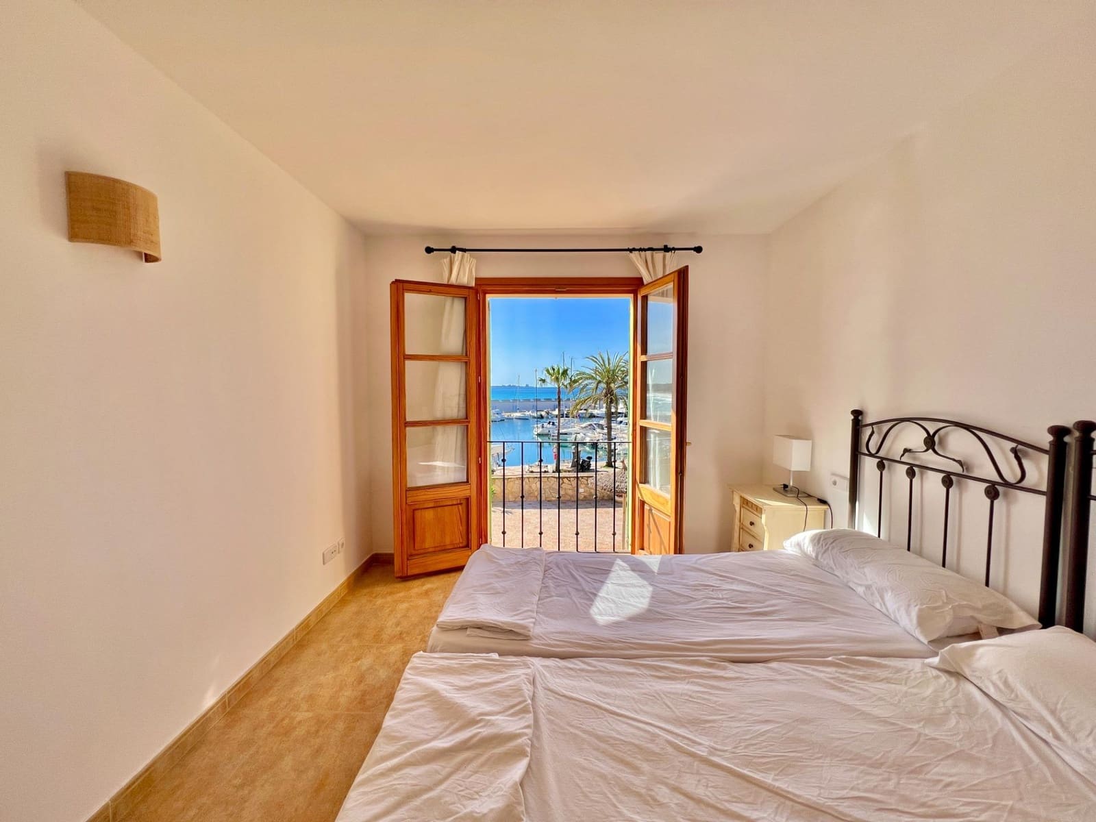 3 bedroom Penthouse for rent in Sa Rapita / La Rapita with pool garage - € 2,350 (Ref: 9780512)