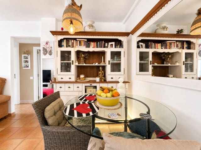 2 Zimmer Apartment zu verkaufen in Llucmajor mit Pool - 395.000 € (Ref: 9820482)