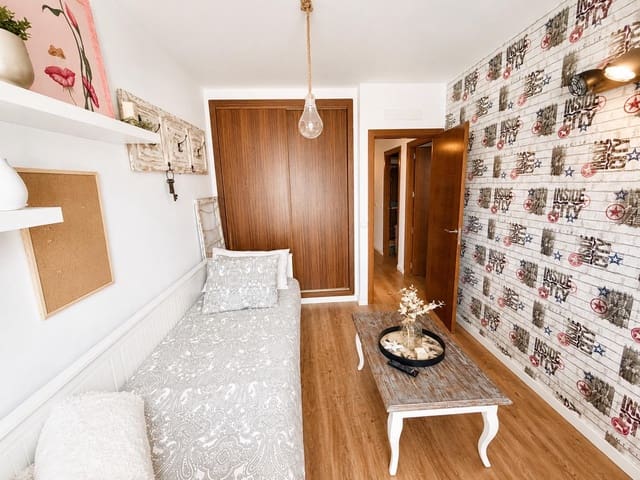3 quarto Moradia Geminada para venda em El Pont d'Inca / Es Pont d'Inca, Marratxí com garagem - 540 000 € (Ref: 9829065)