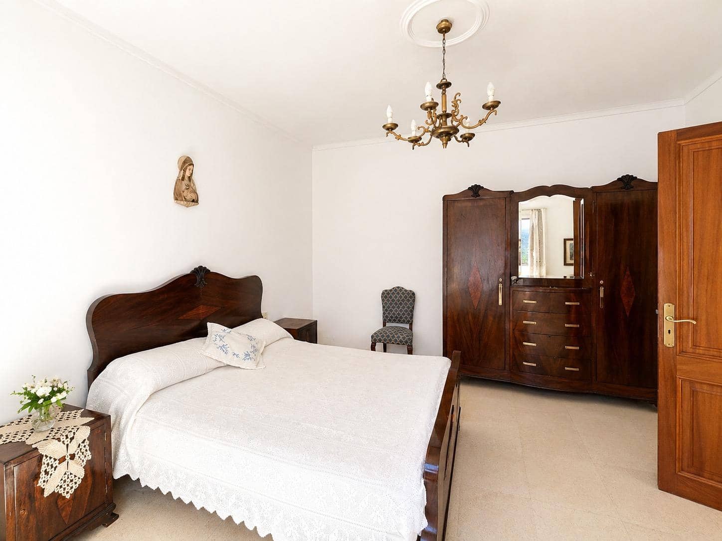 4 chambre Villa/Maison à vendre à Alaro avec garage - 1 100 000 € (Ref: 9866982)