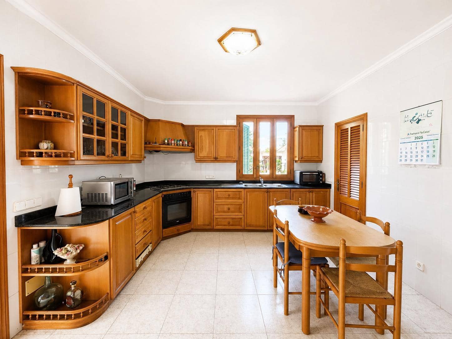 4 chambre Villa/Maison à vendre à Alaro avec garage - 1 100 000 € (Ref: 9866982)