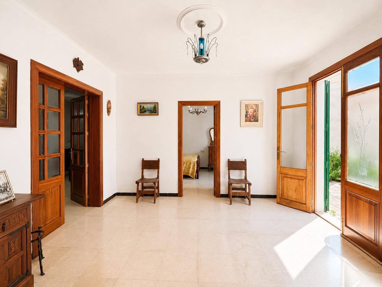 4 chambre Villa/Maison à vendre à Alaro avec garage - 1 100 000 € (Ref: 9866982)