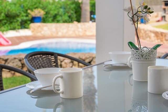 5 bedroom Villa for sale in Cala d'Or, Santanyí with pool garage - € 649,000 (Ref: 9870208)