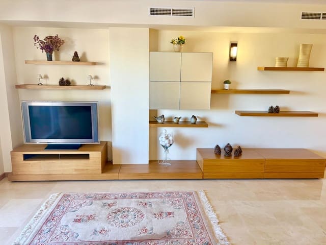 2 bedroom Flat for rent in Son Cotoner, Palma de Mallorca with pool garage - € 2,000 (Ref: 9873478)