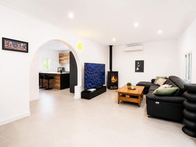 4 chambre Finca/Maison de Campagne à vendre à Sant Joan avec garage - 390 000 € (Ref: 9876385)