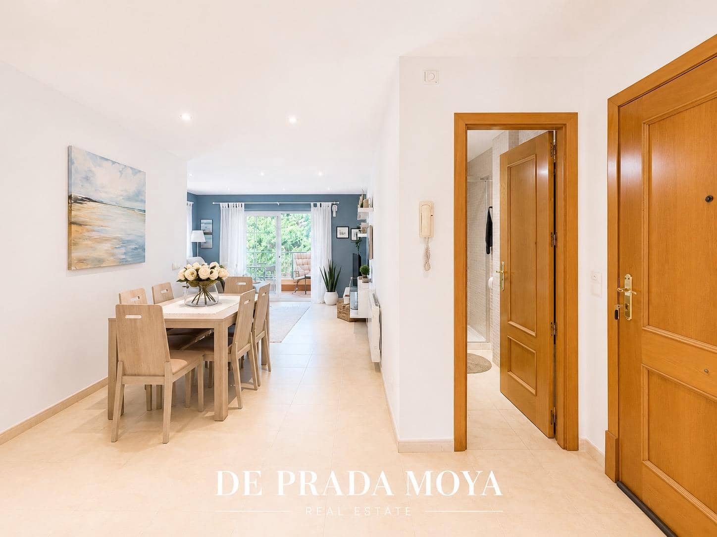 2 bedroom Flat for sale in Llucmajor with pool - € 399,000 (Ref: 9918080)