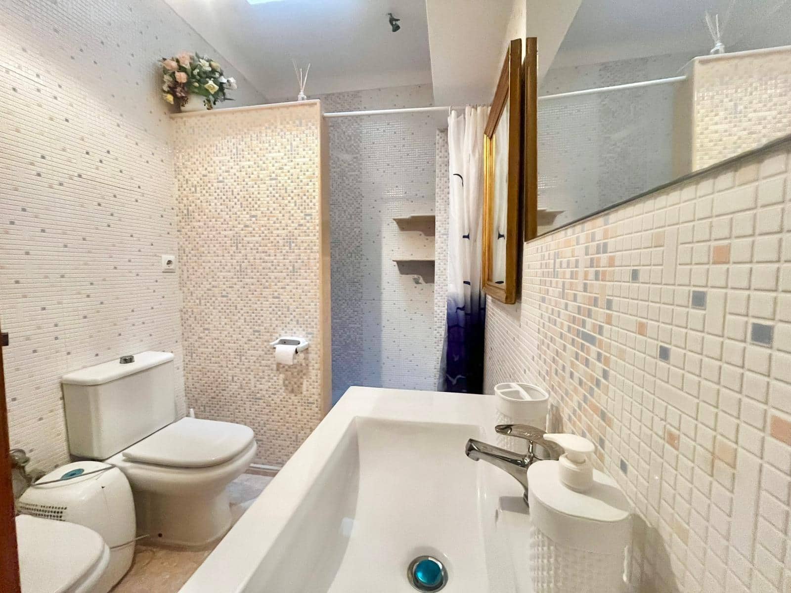 4 soveværelse Byhus til salg i Campos med garage - € 660.000 (Ref: 9924597)