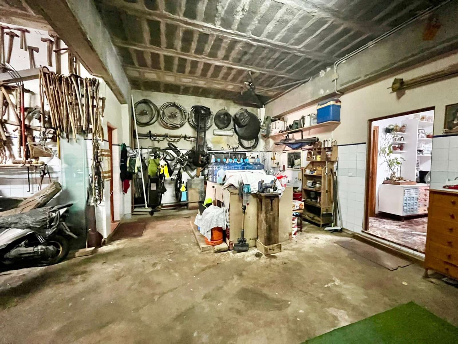4 soveværelse Byhus til salg i Campos med garage - € 660.000 (Ref: 9924597)