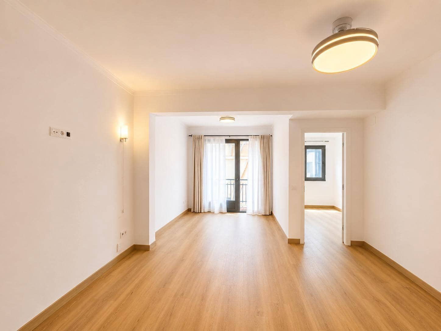 3 bedroom Flat for rent in Palma de Mallorca - € 1,650 (Ref: 9929358)