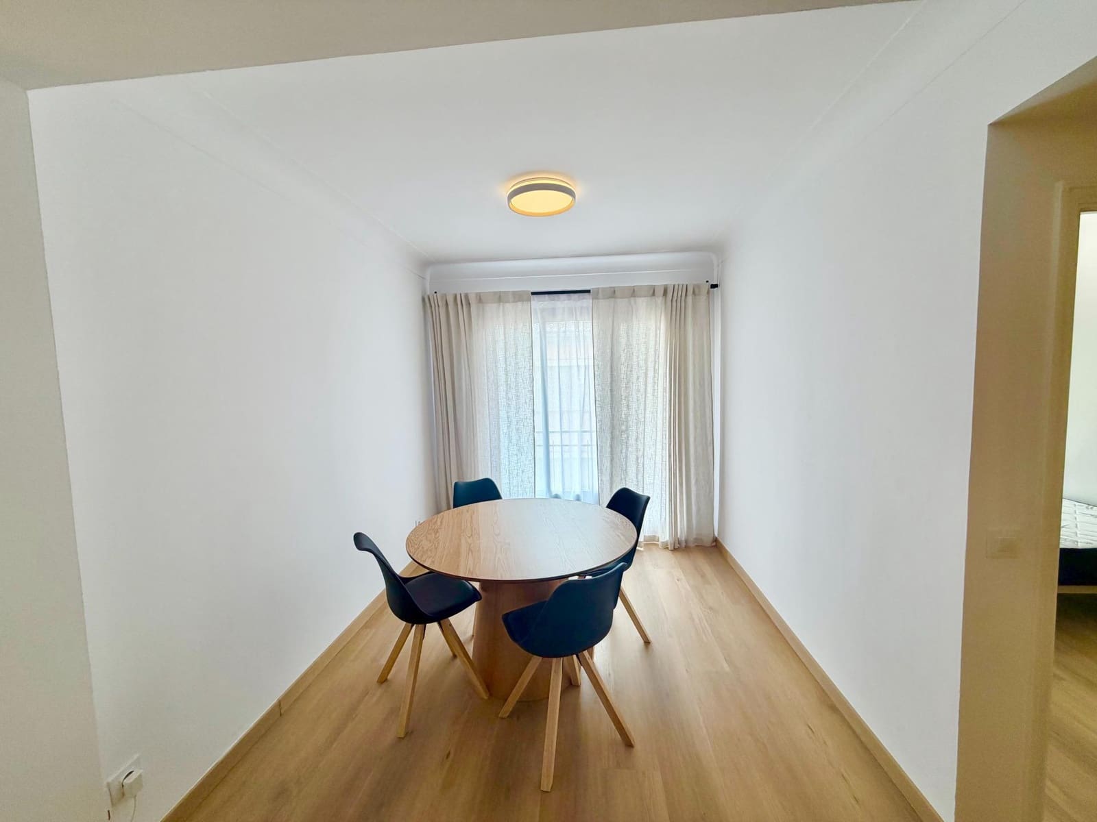 3 soverom Leilighet til leie i Palma de Mallorca - € 1 700 (Ref: 9929358)
