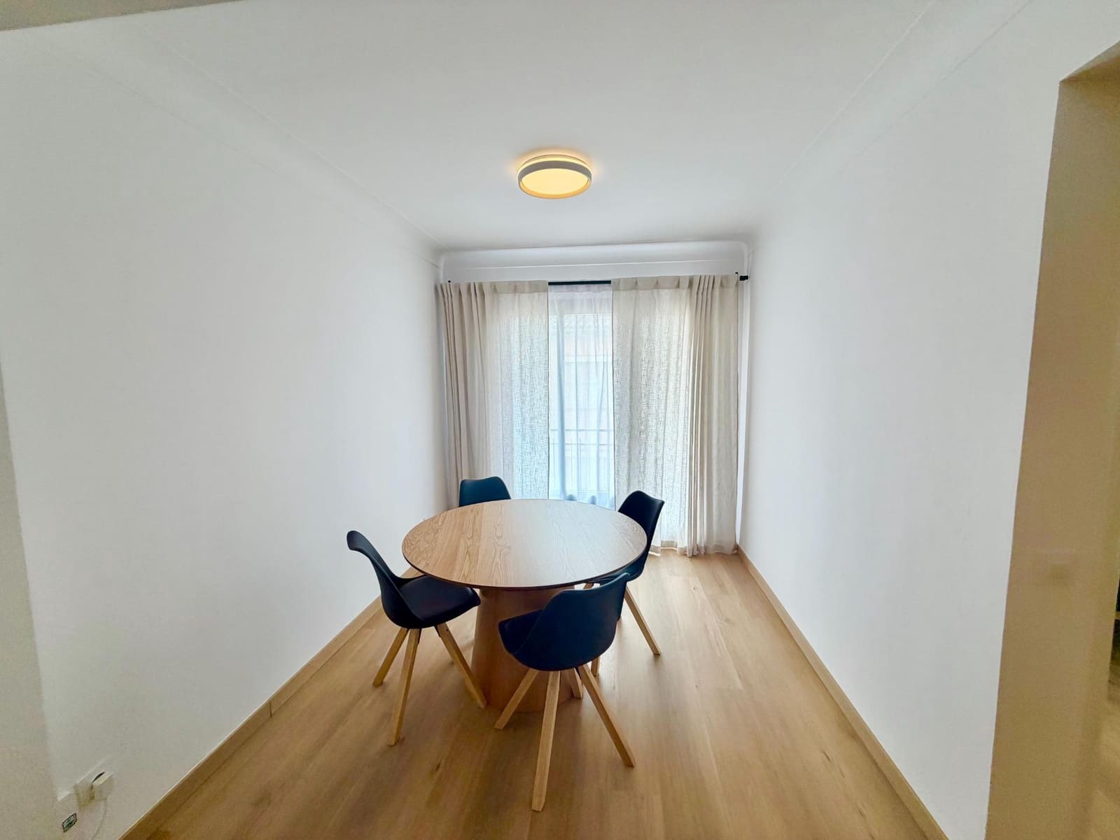 3 soverom Leilighet til leie i Palma de Mallorca - € 1 700 (Ref: 9929358)