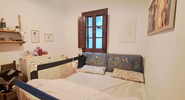 3 soveværelse Lejlighed til salg i Palma de Mallorca - € 190.000 (Ref: 9942494)