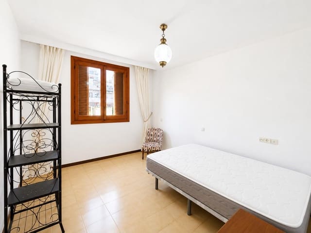 4 bedroom Flat for rent in Bons Aires, Palma de Mallorca - € 1,750 (Ref: 9945698)