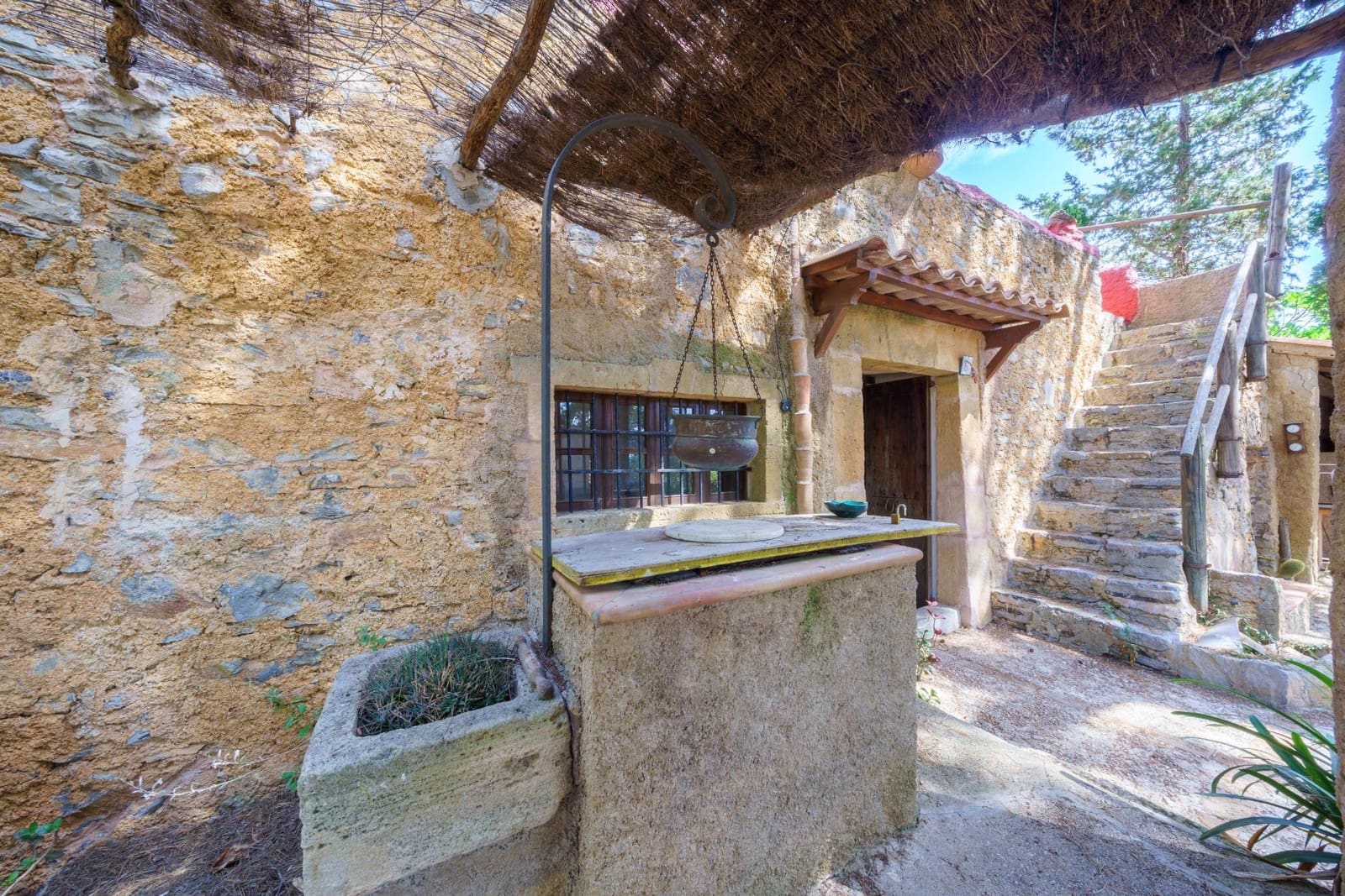 4 bedroom Finca/Country House for sale in Arta with garage - € 950,000 (Ref: 9949754)
