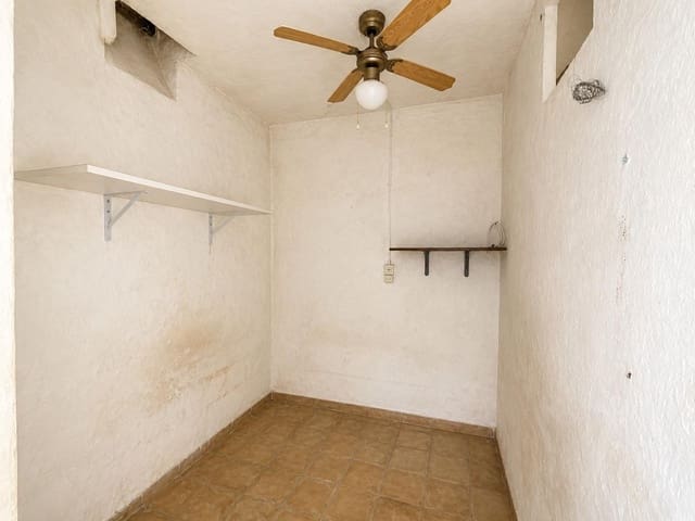 Adosado de 7 habitaciones en L'Arenal / S'Arenal, Llucmajor en venta - 349.900 € (Ref: 9952599)