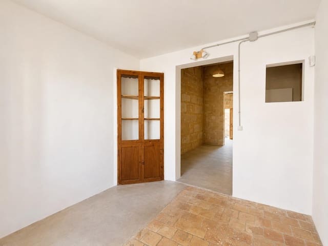 Adosado de 7 habitaciones en L'Arenal / S'Arenal, Llucmajor en venta - 349.900 € (Ref: 9952599)