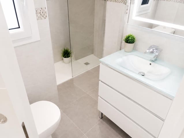 3 bedroom Flat for sale in Santa Catalina, Palma de Mallorca - € 365,000 (Ref: 9959760)